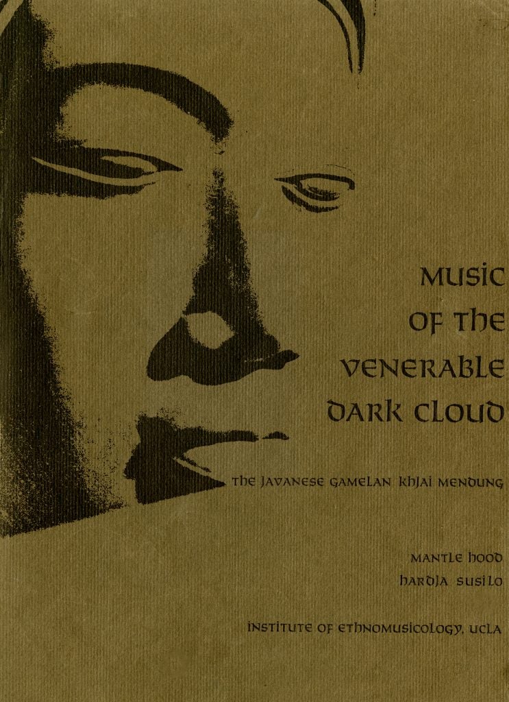  Music of the Venerable Dark Cloud: The Javanese Gamelan Khjai Mendung