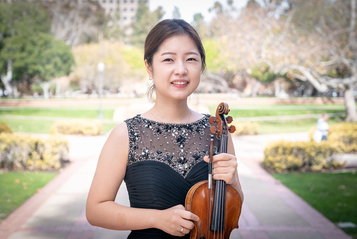 JI EUN HWANG | M.M. '20, VIOLIN PERFORMANCE