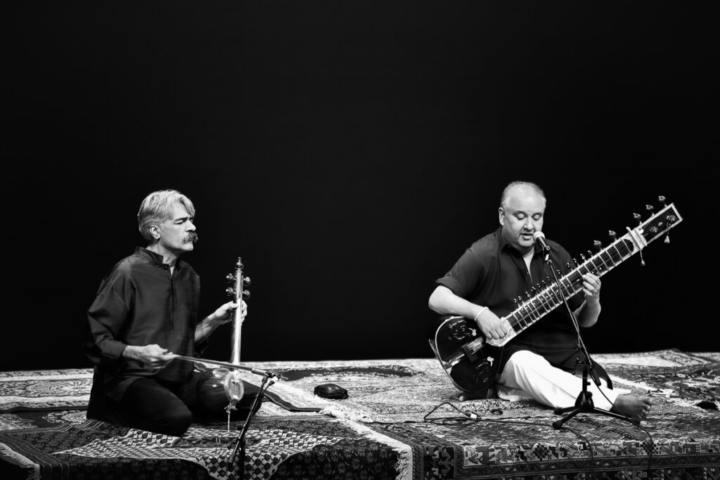 Kayhan Kalhor and Shujaat Hussain Khan